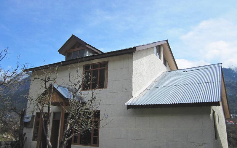 Punjab Cottages, Manali 1